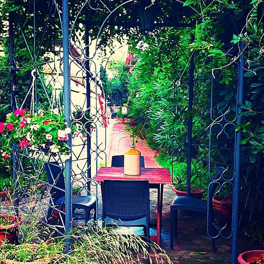 Апартаменти Un Giardino A Due Passi Dal Mare Ла-Спеція Екстер'єр фото